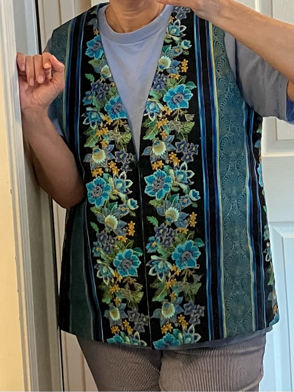 Handmade quilted embroidered floral peacock vest turquoise teal gold size 1X